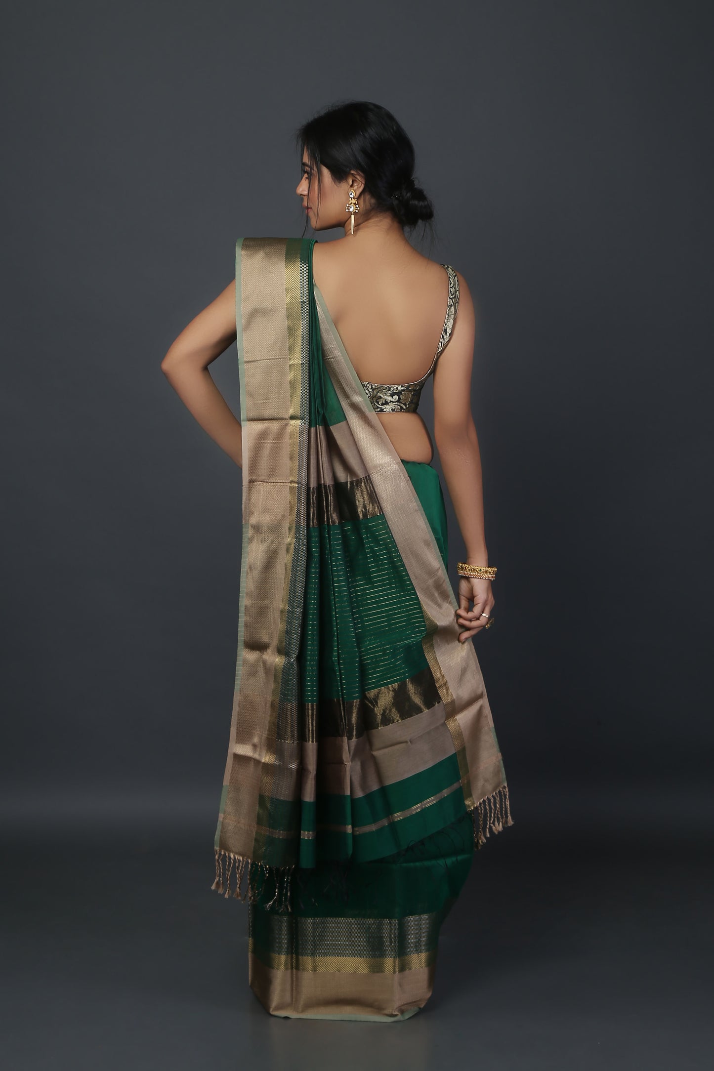 Green Sheen Maheshwari Saree