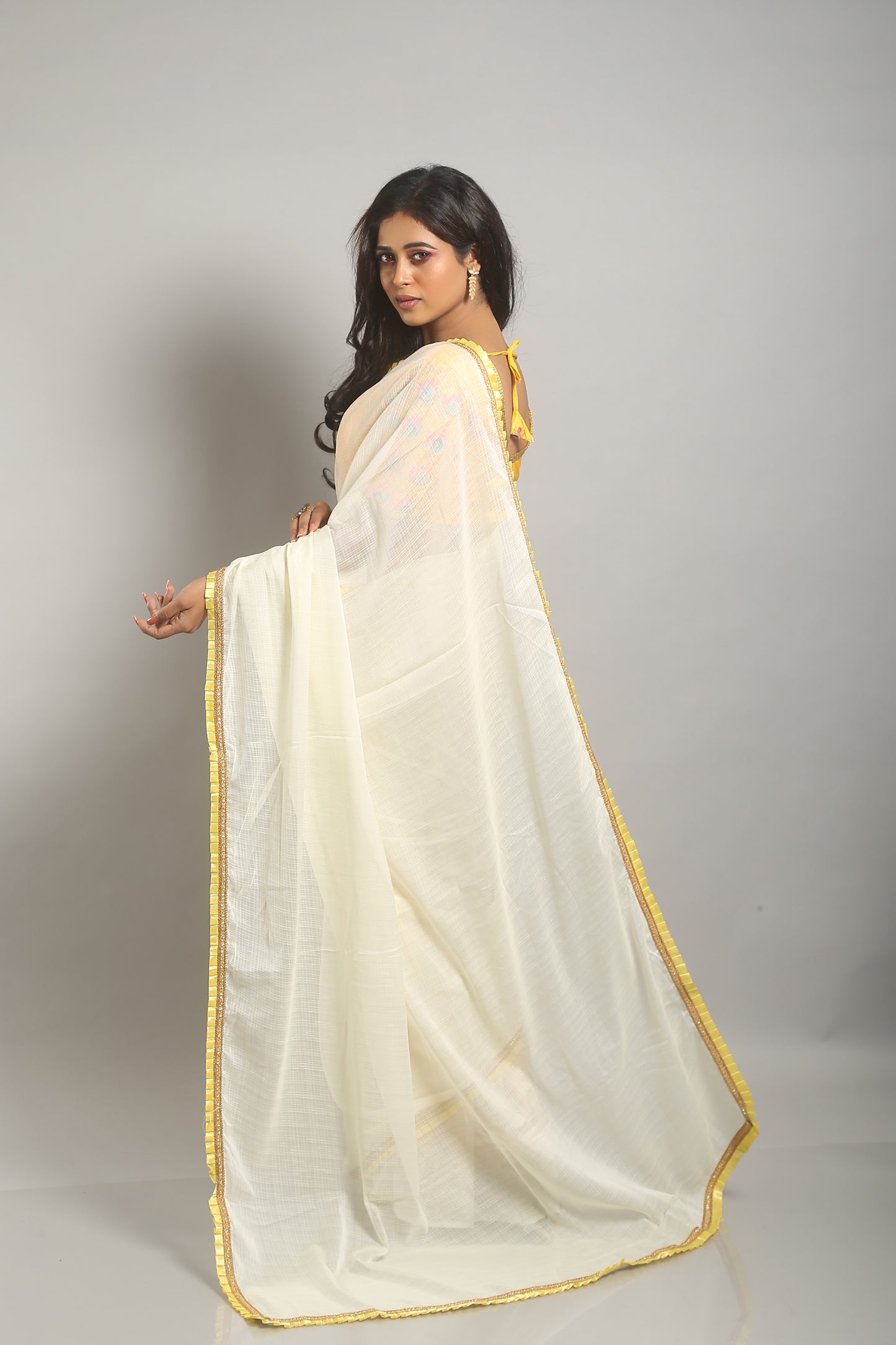 Ivory-yellowish chiffon Saree