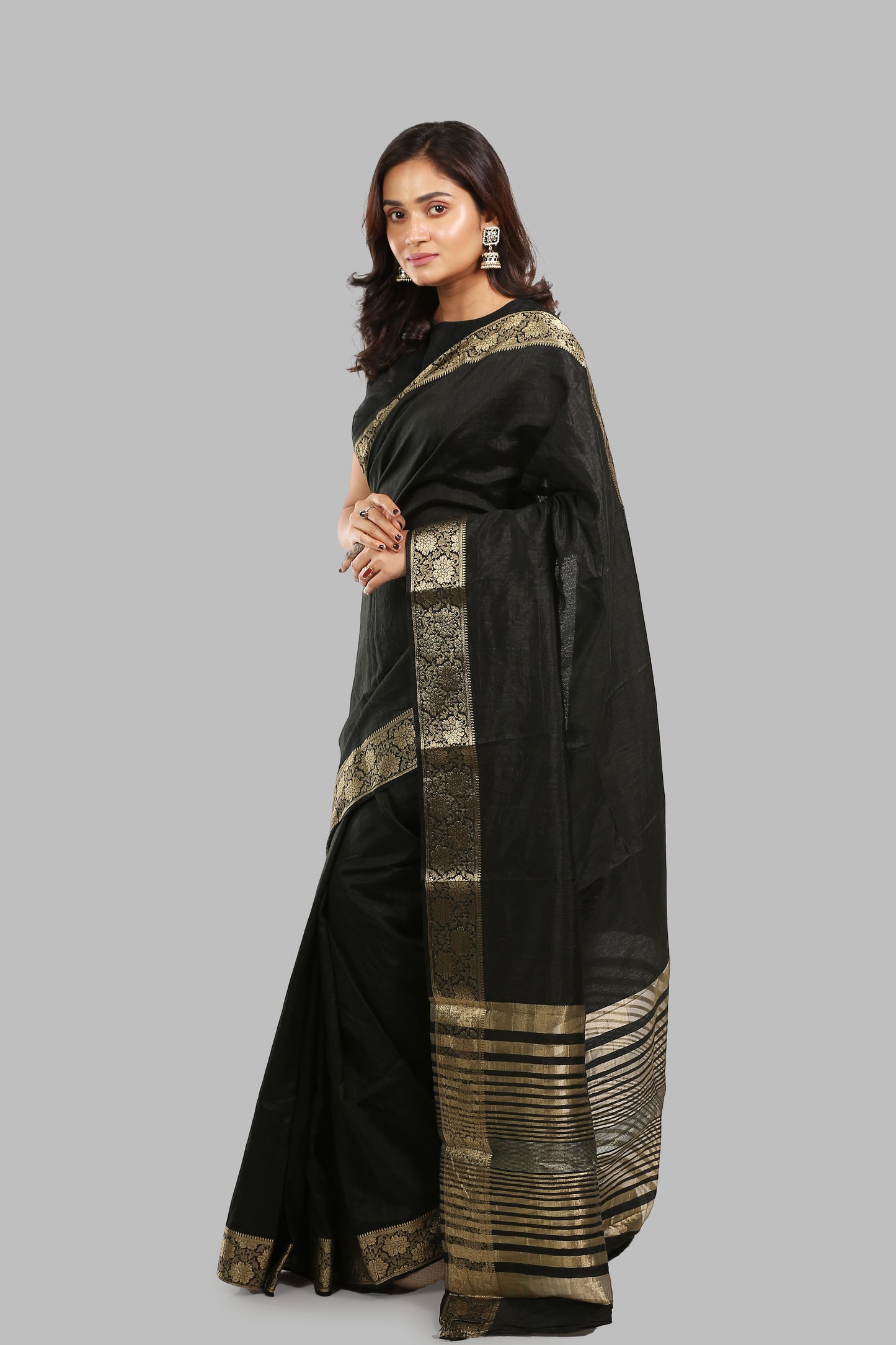 Affectionate Ebony Raw Silk Saree