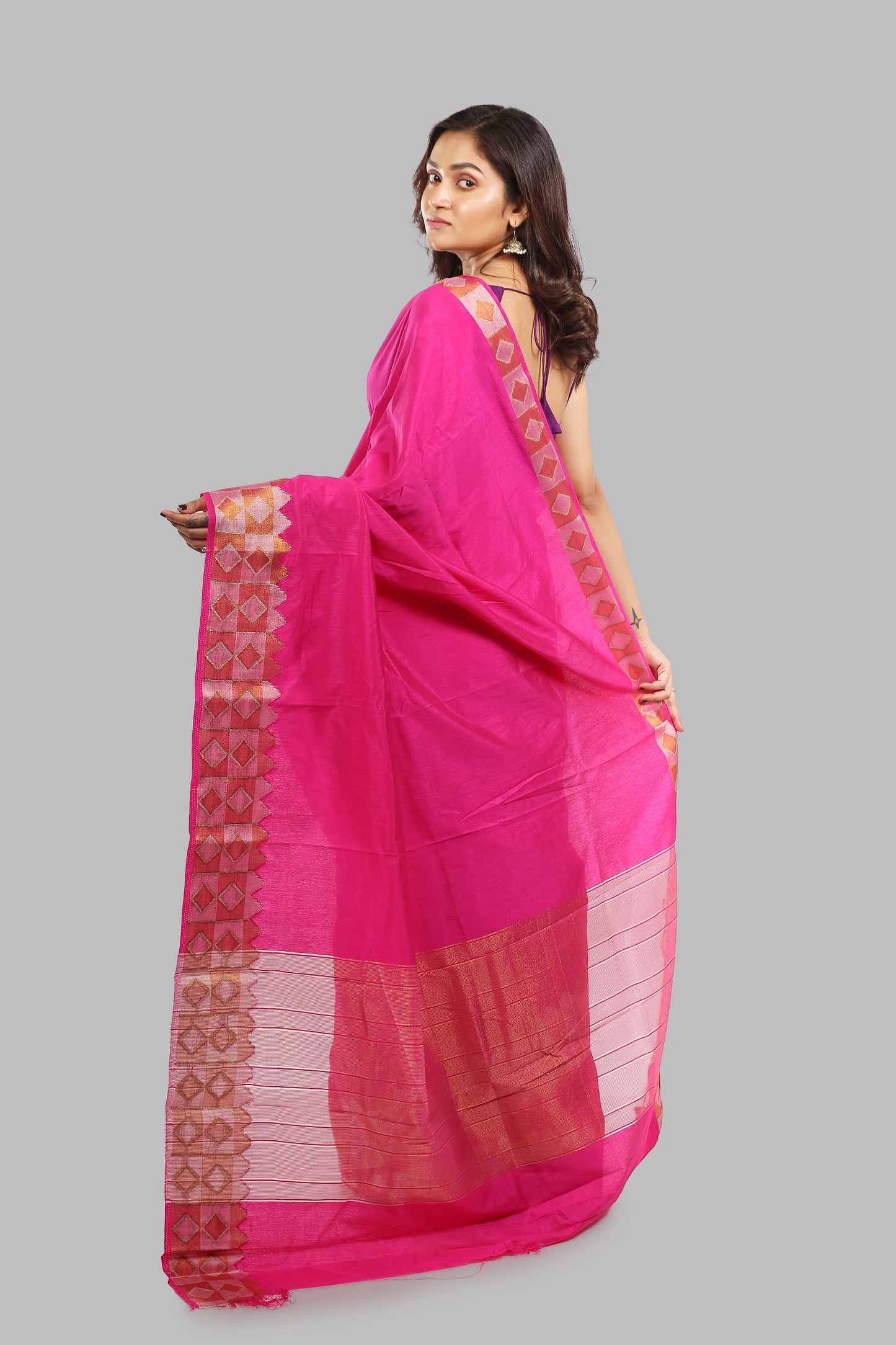 Bargello Flame Raw Silk Saree