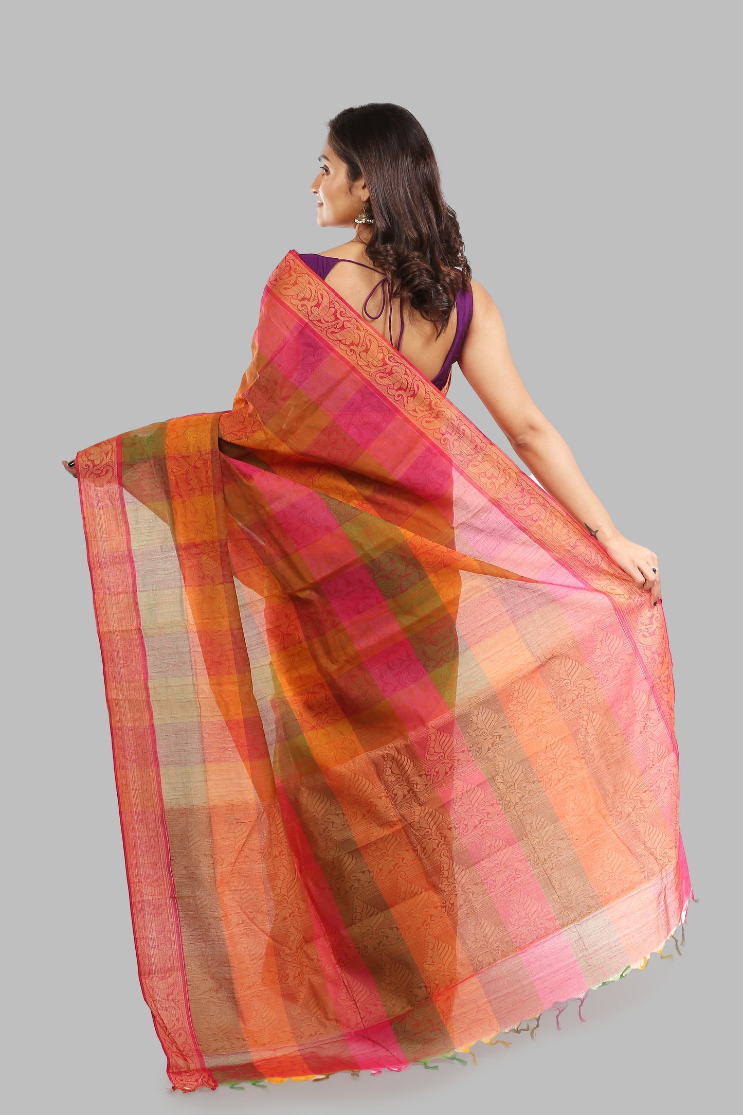 Checky Gleam Handloom Cotton Saree