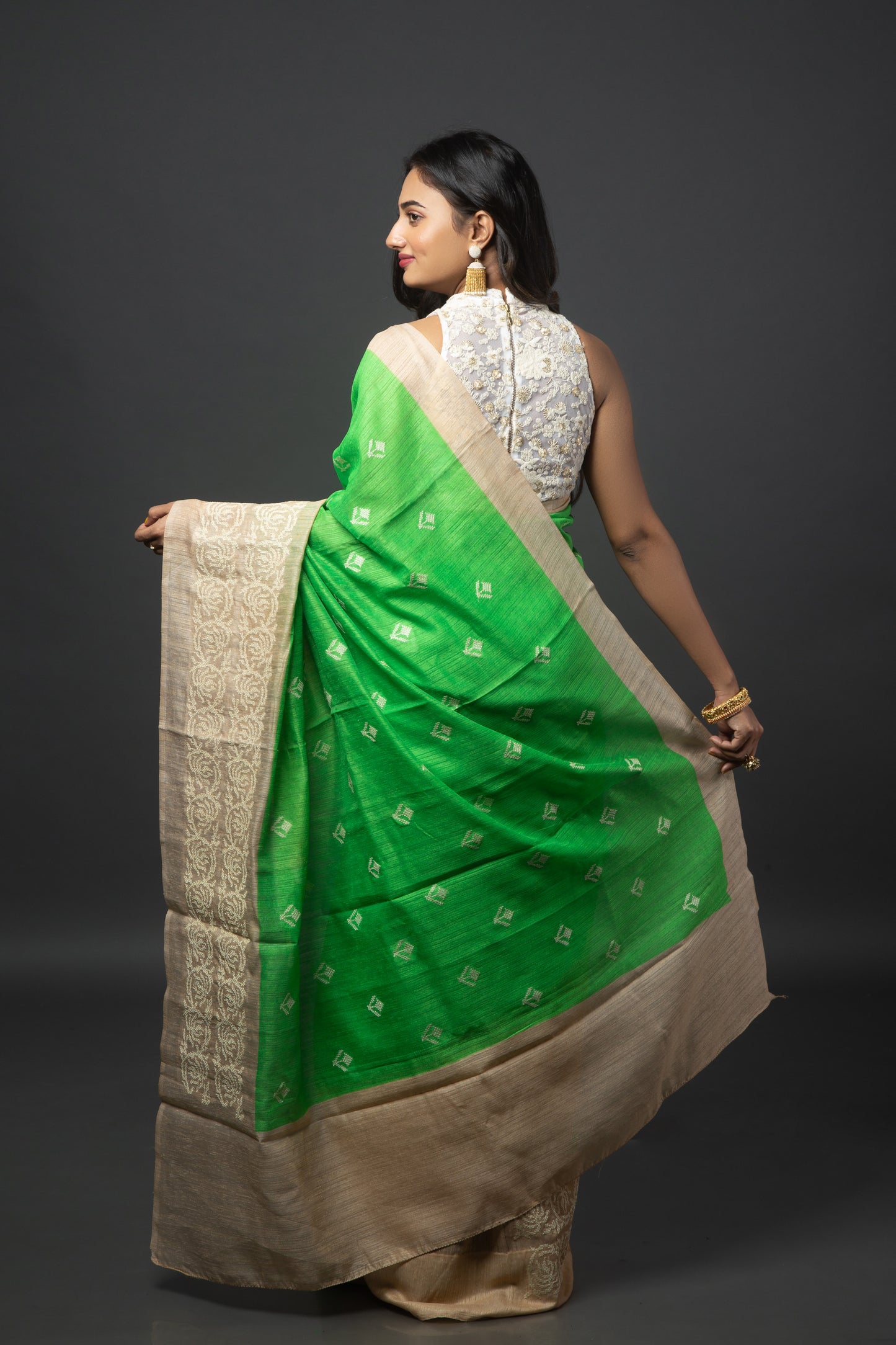 Chura Liya Hai Tumne - Jute Saree