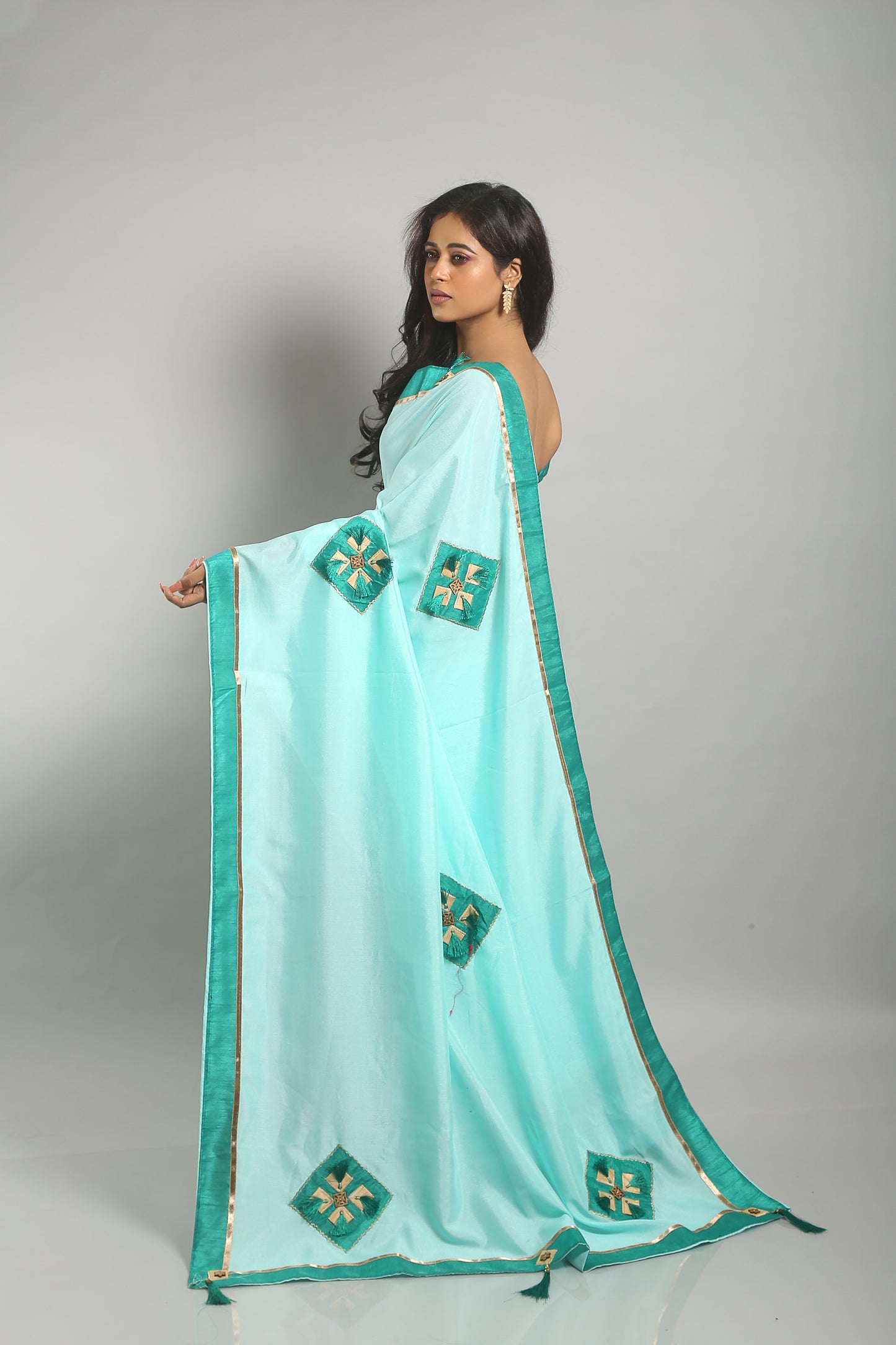 Cold Pastoral Saree