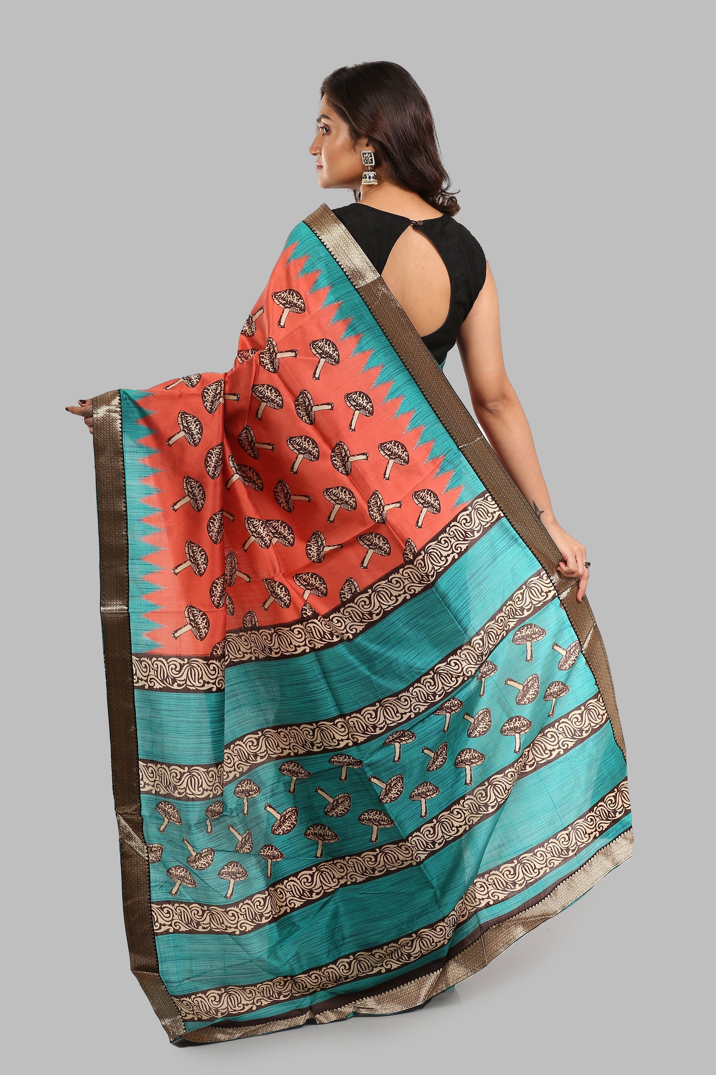 Cultured Burgeon Raw Silk Saree