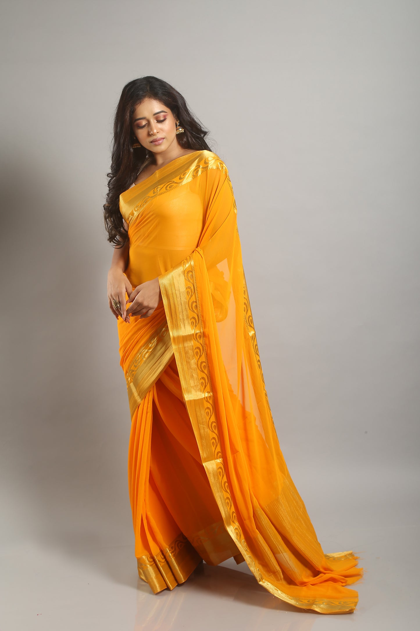 Devoted Amber Saree