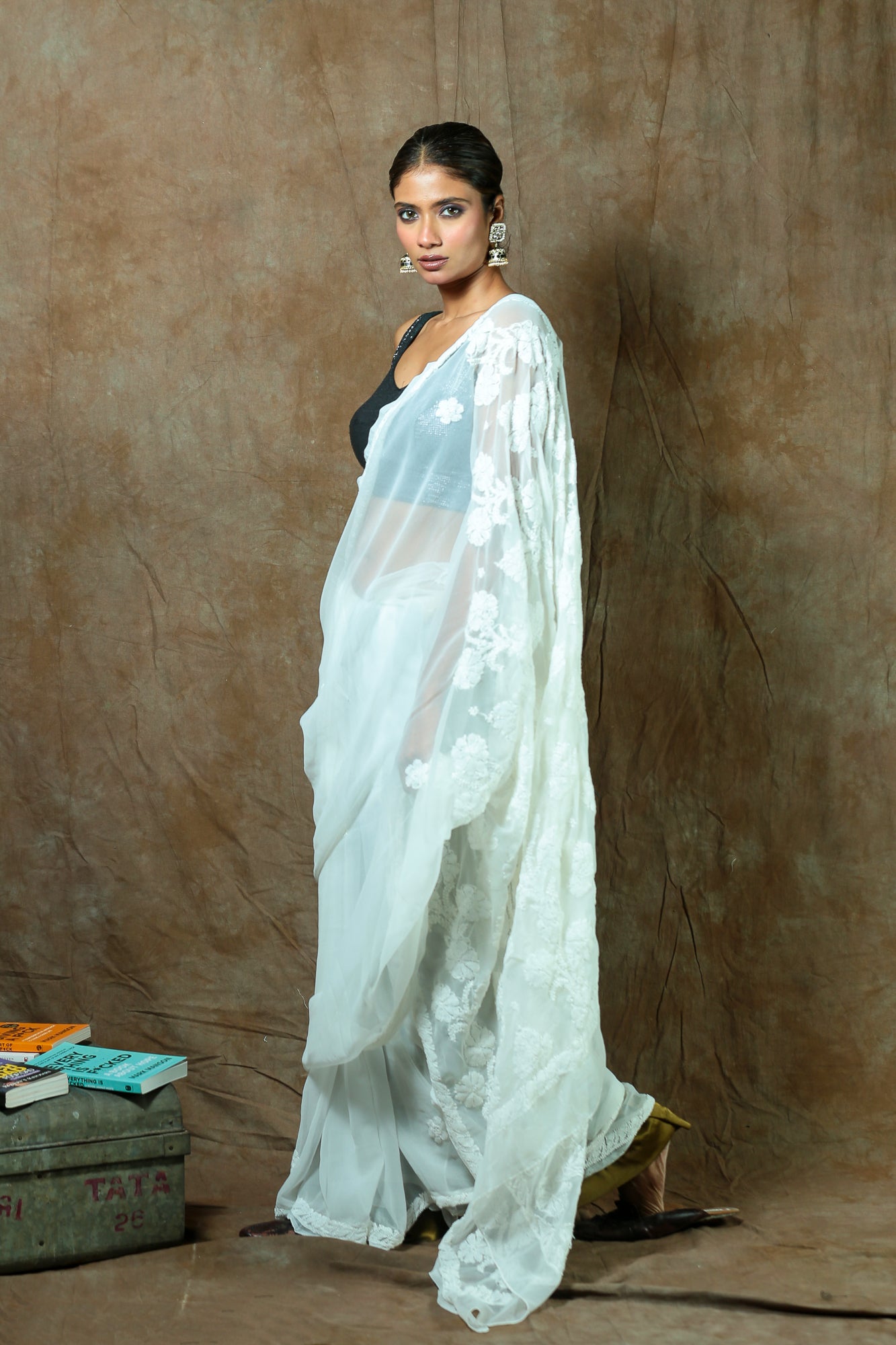 Gaata Rahe Mera Dil-Chikankari Saree