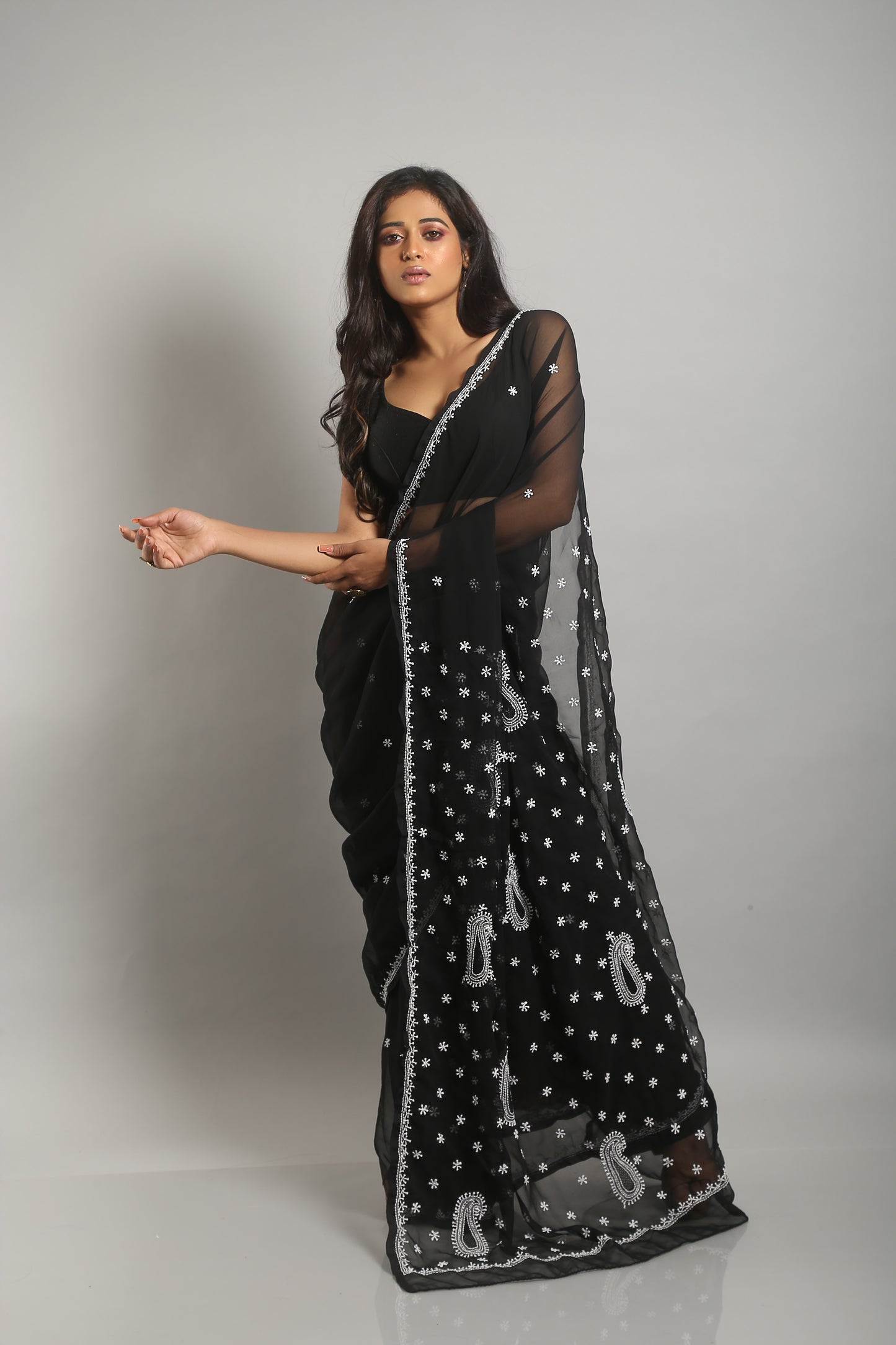 Gaata Rahe Mera Dil-Chikankari Saree