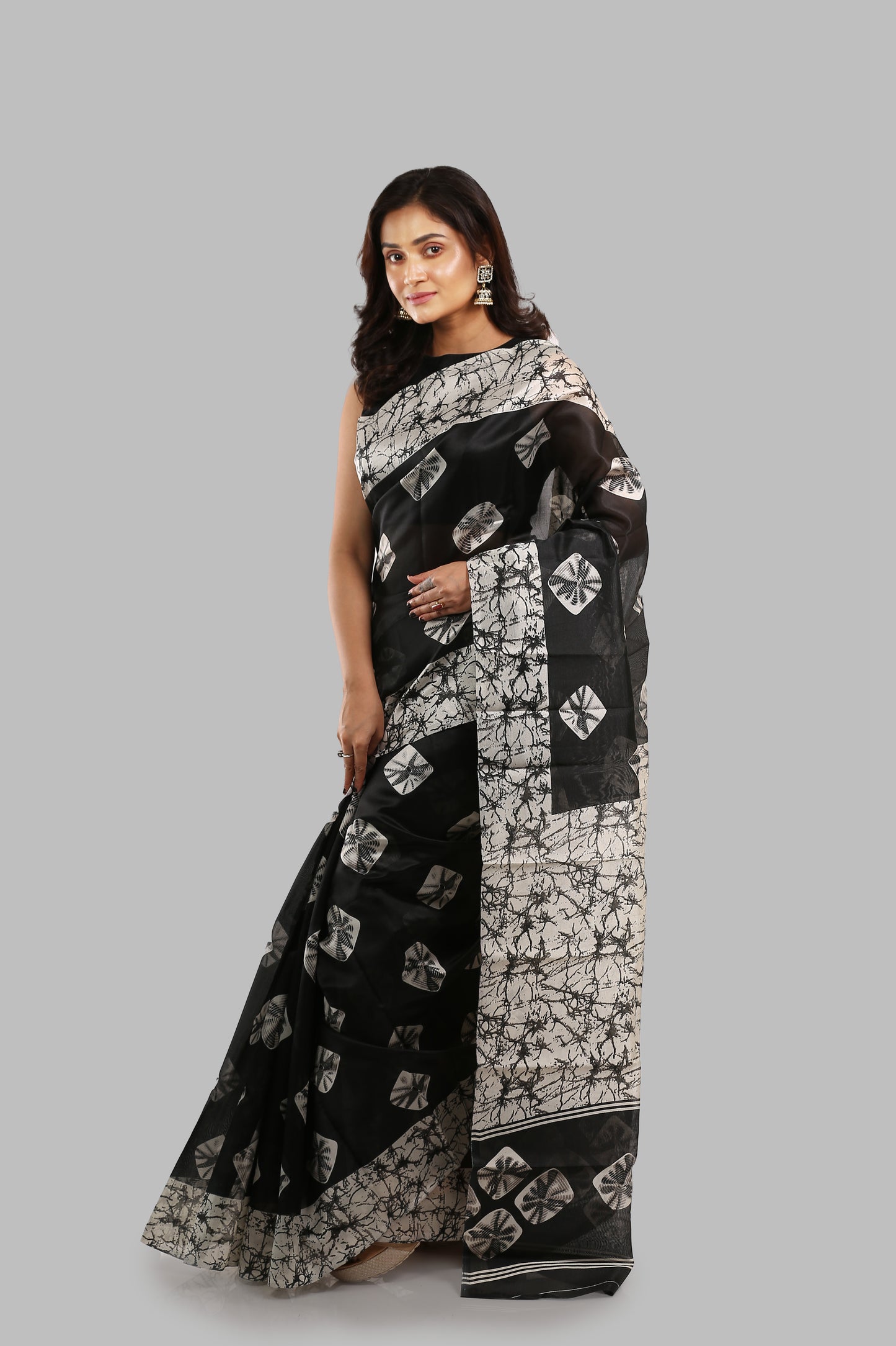 Gentle Sable Jute Saree