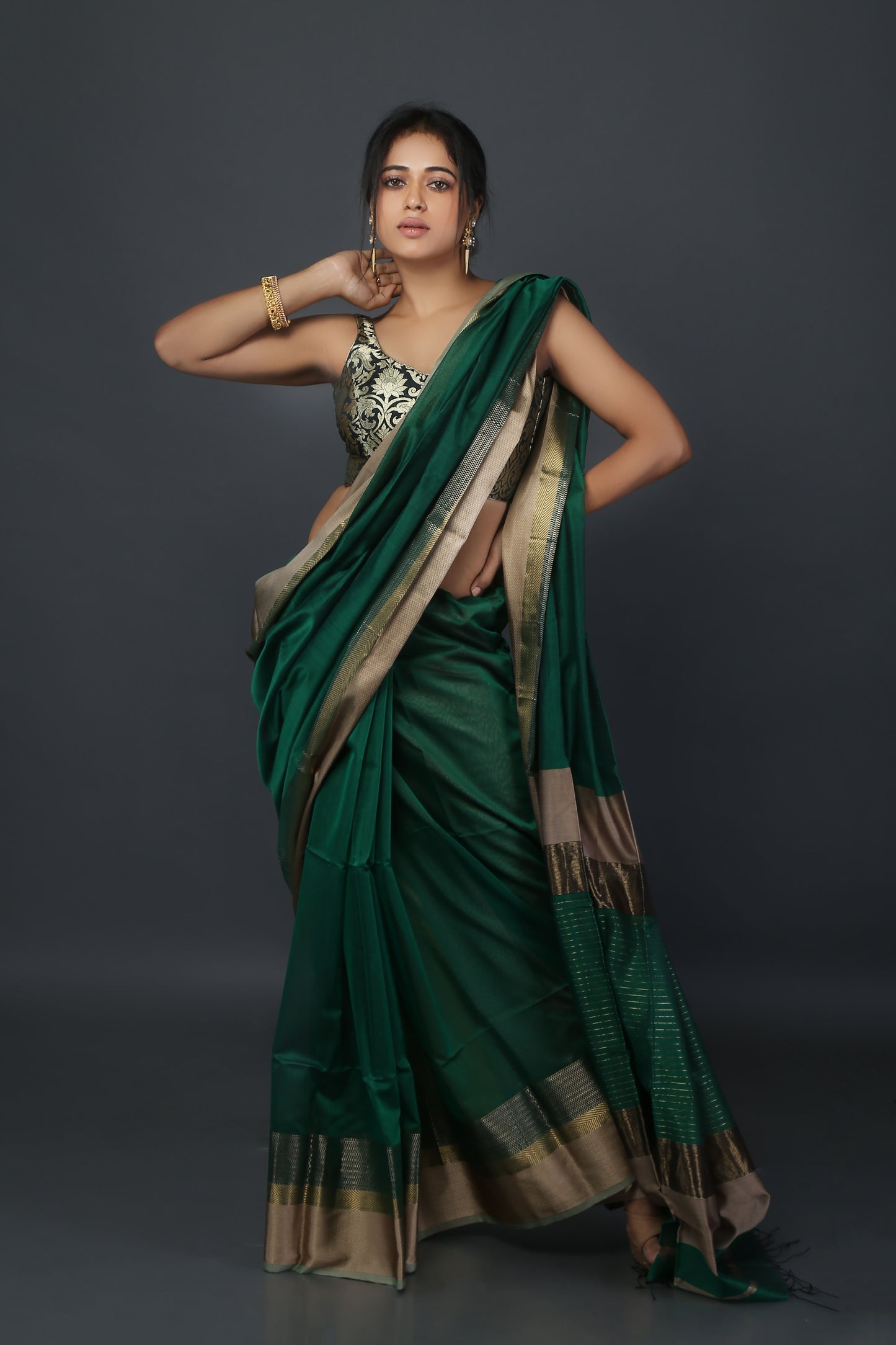Green Sheen Maheshwari Saree