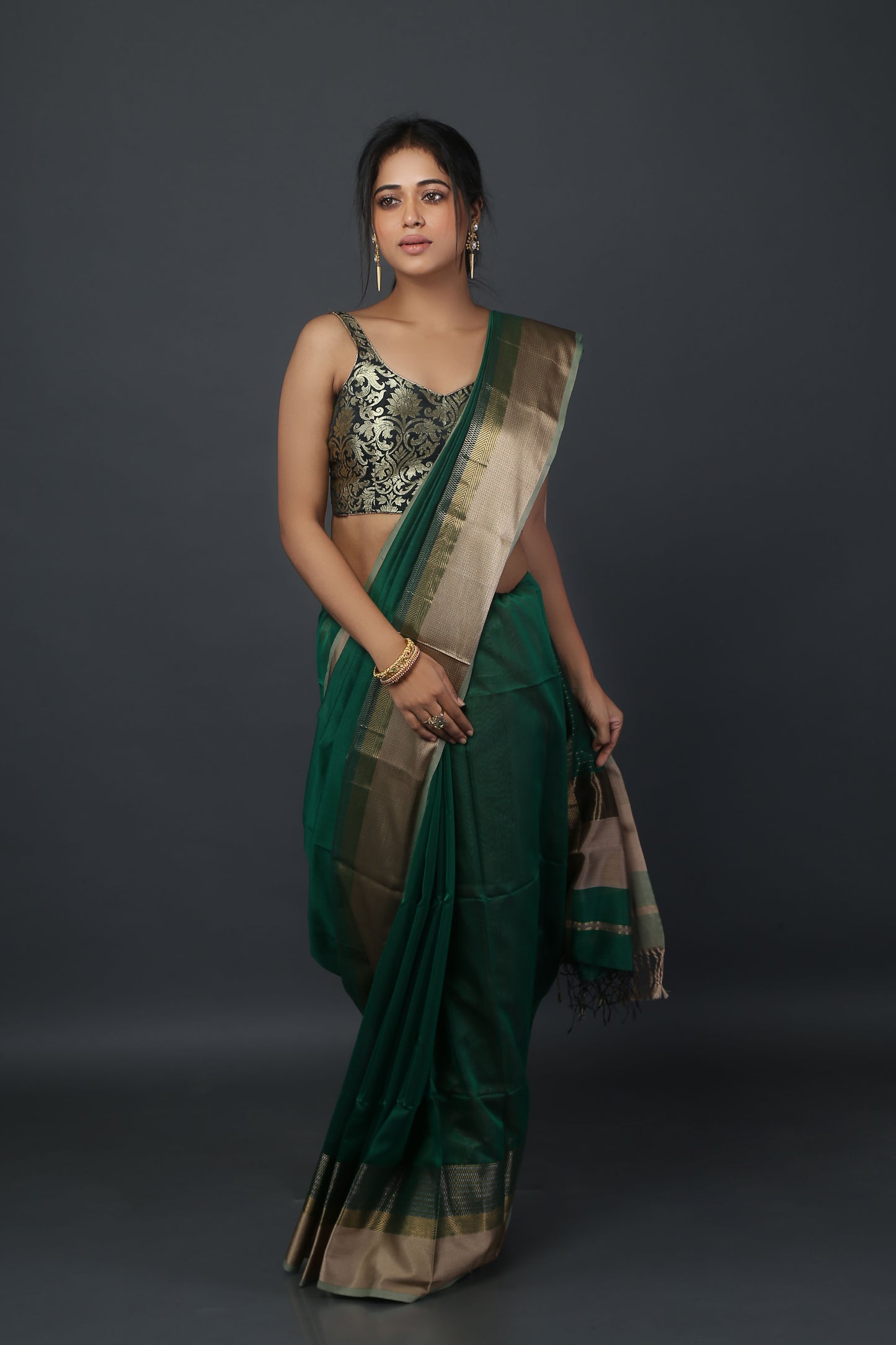 Green Sheen Maheshwari Saree