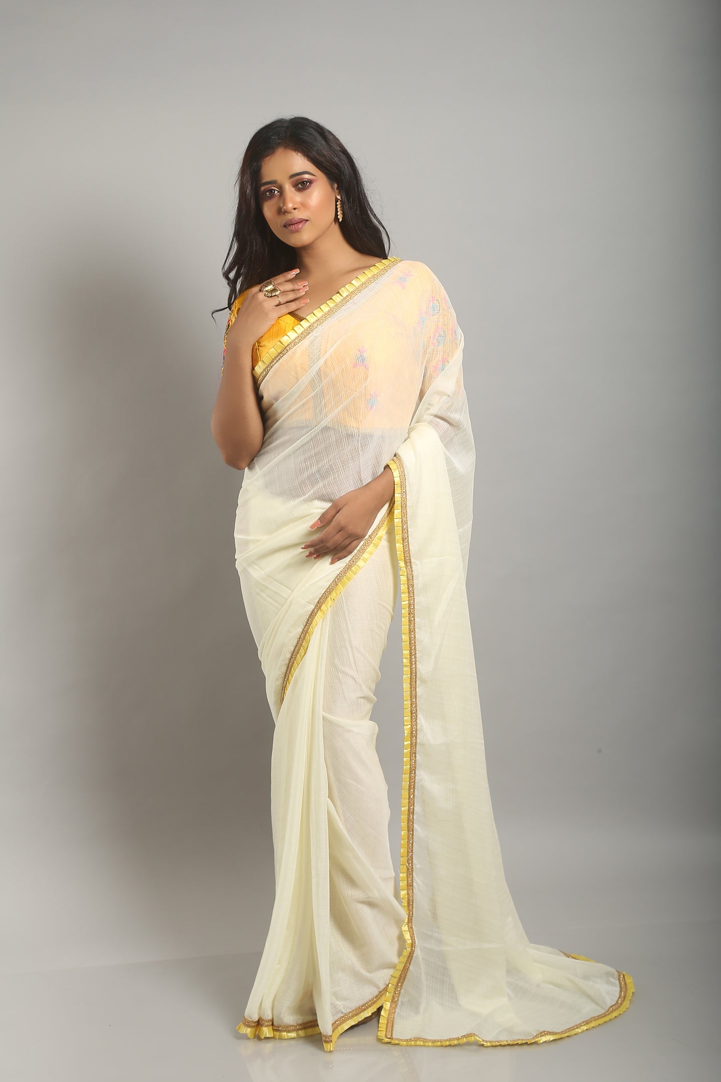 Ivory-yellowish chiffon Saree