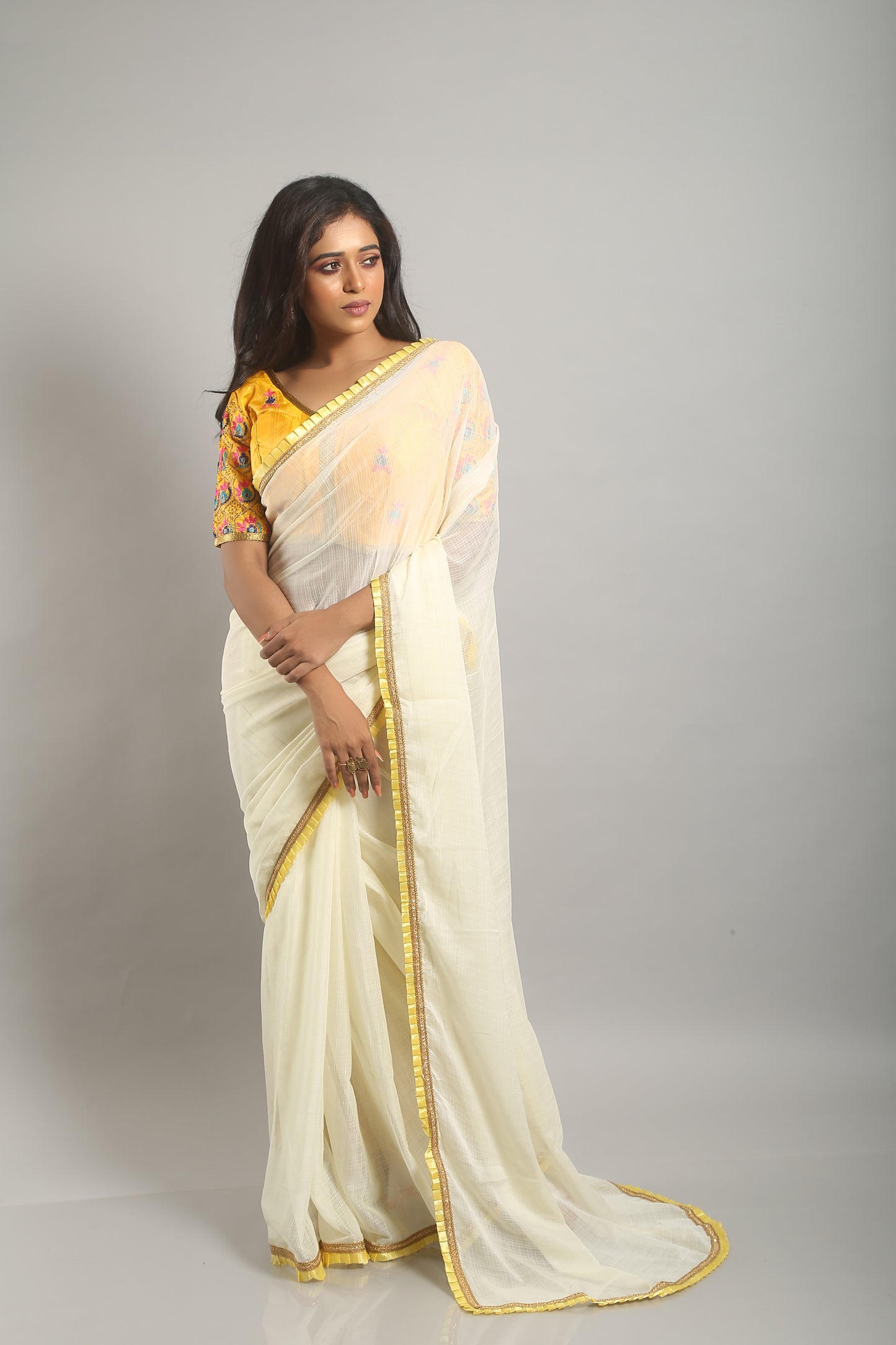 Ivory-yellowish chiffon Saree