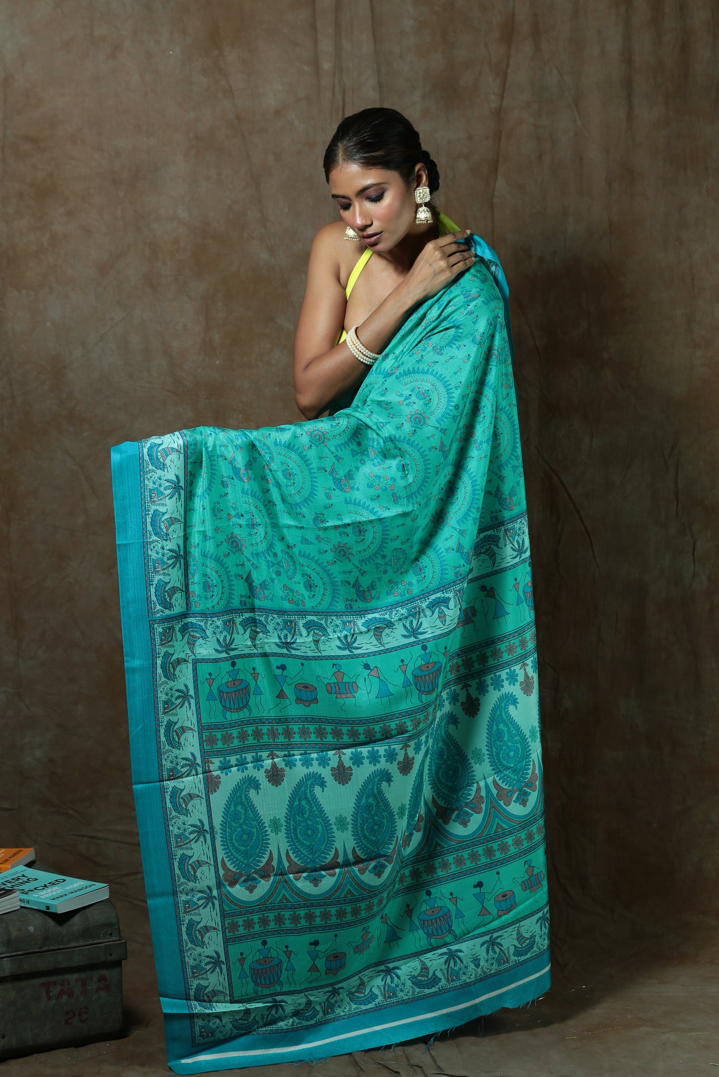 Kasme Vaade Nibhayenge Warli Saree