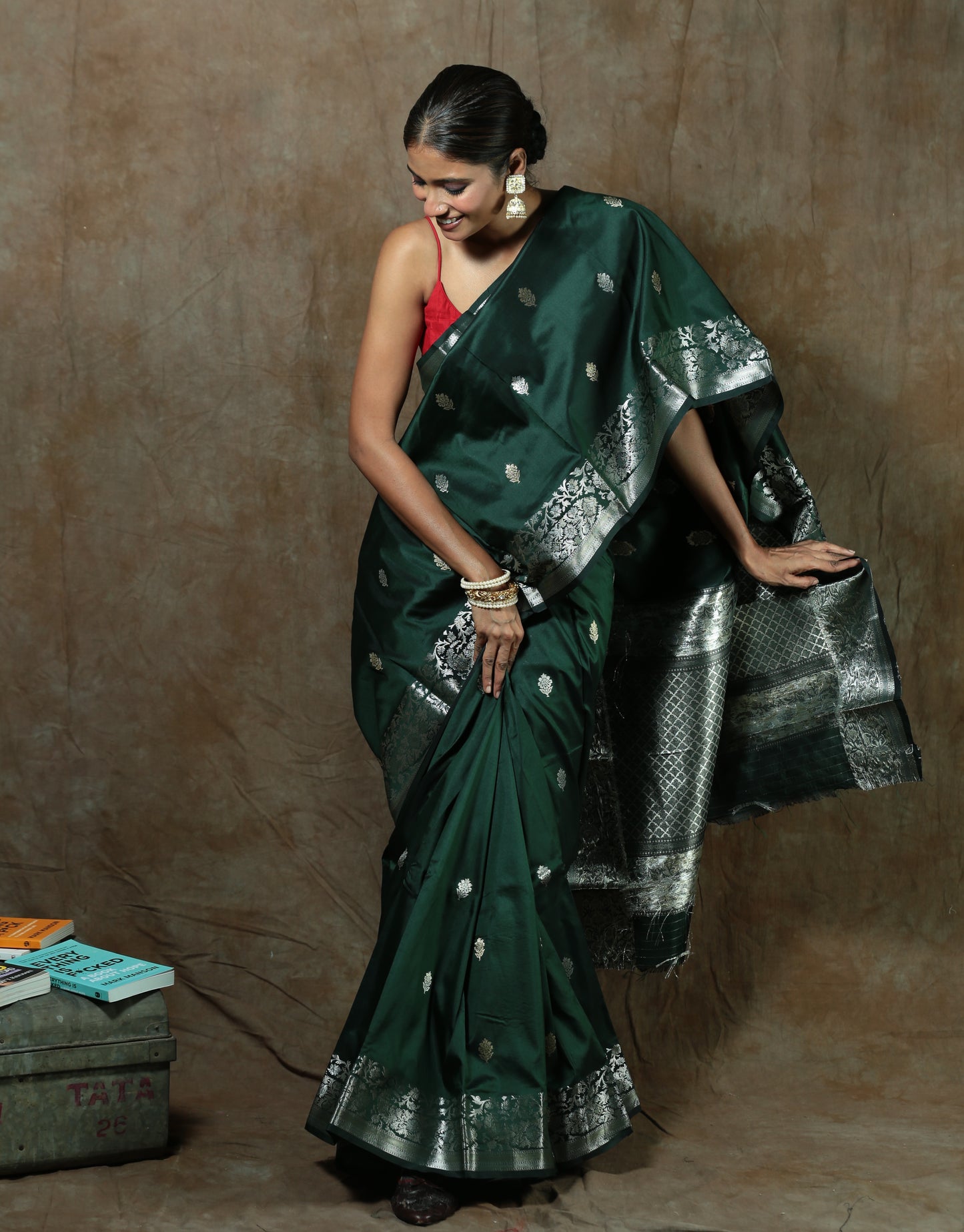 Lag Ja Gale - Silk Saree