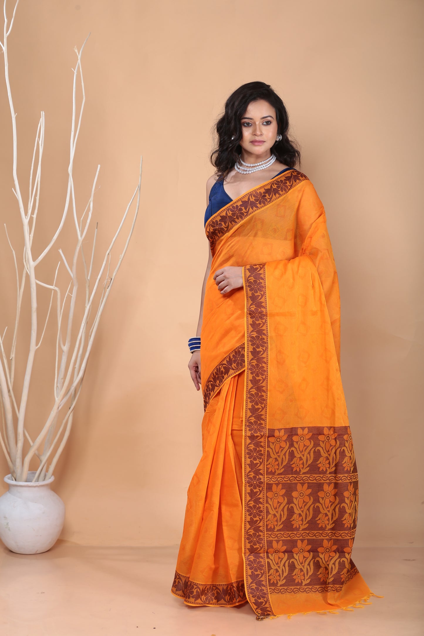 Lively Virid Cotton Saree