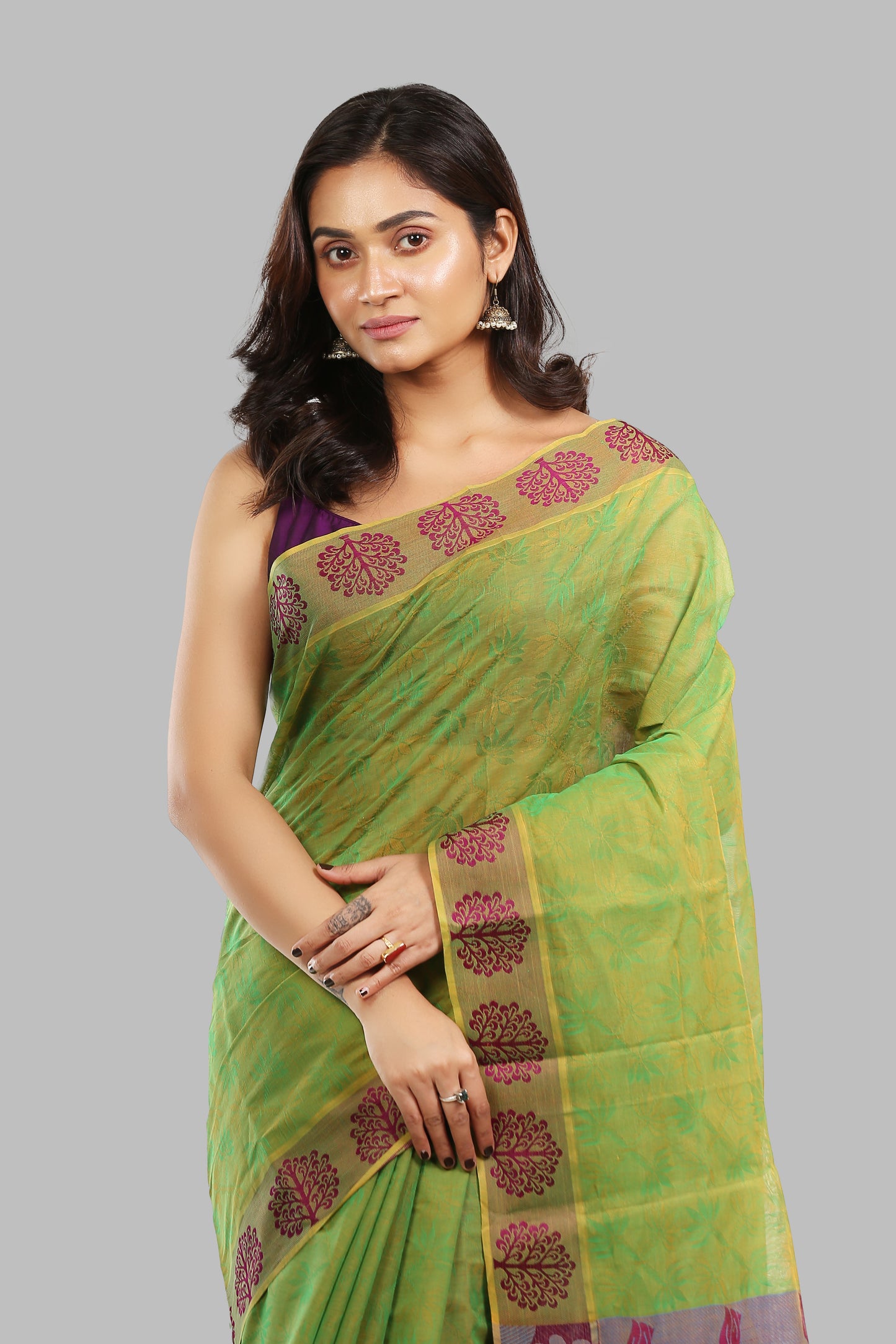 Lively Virid Cotton Saree