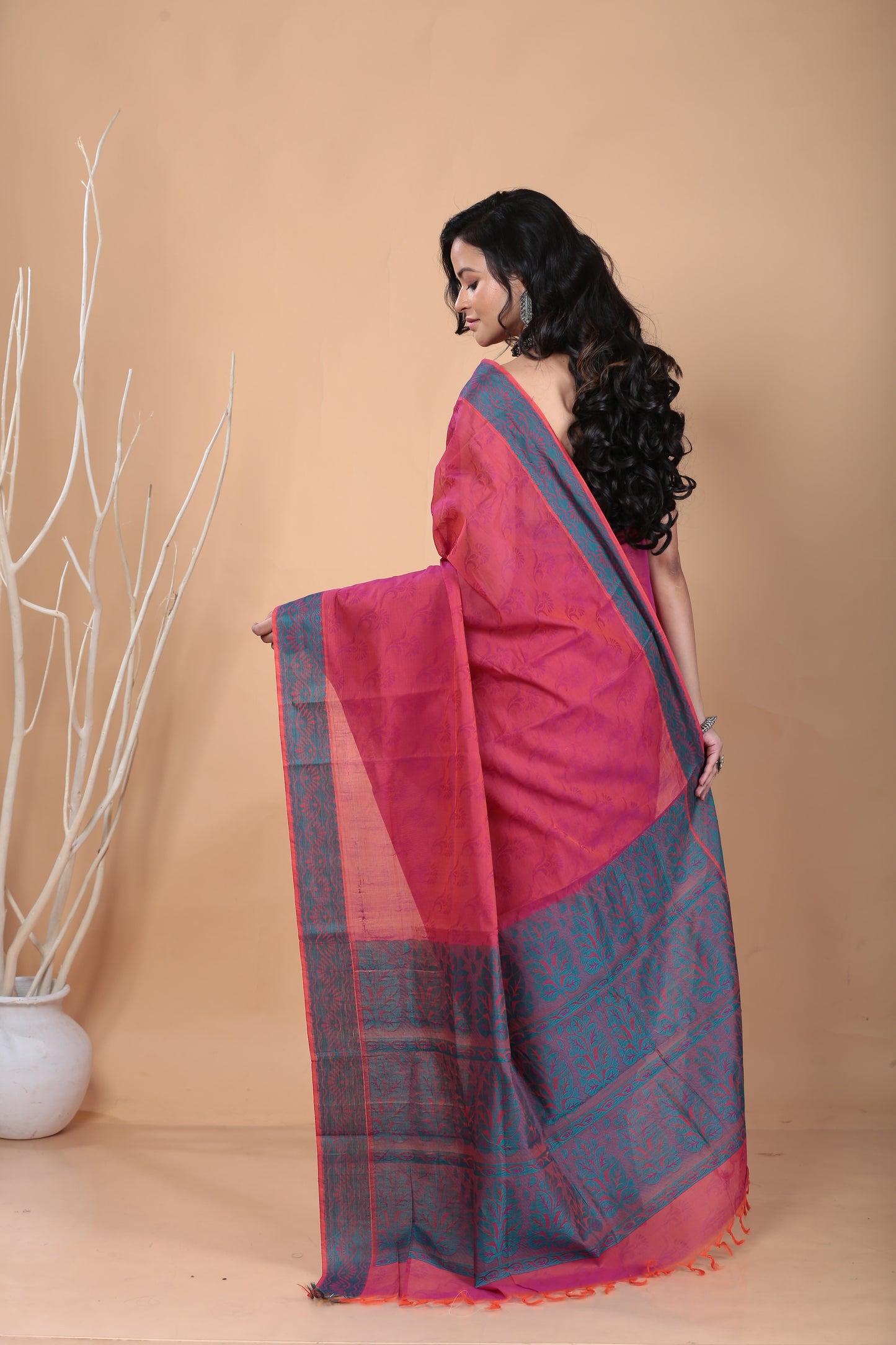 Lively Virid Cotton Saree