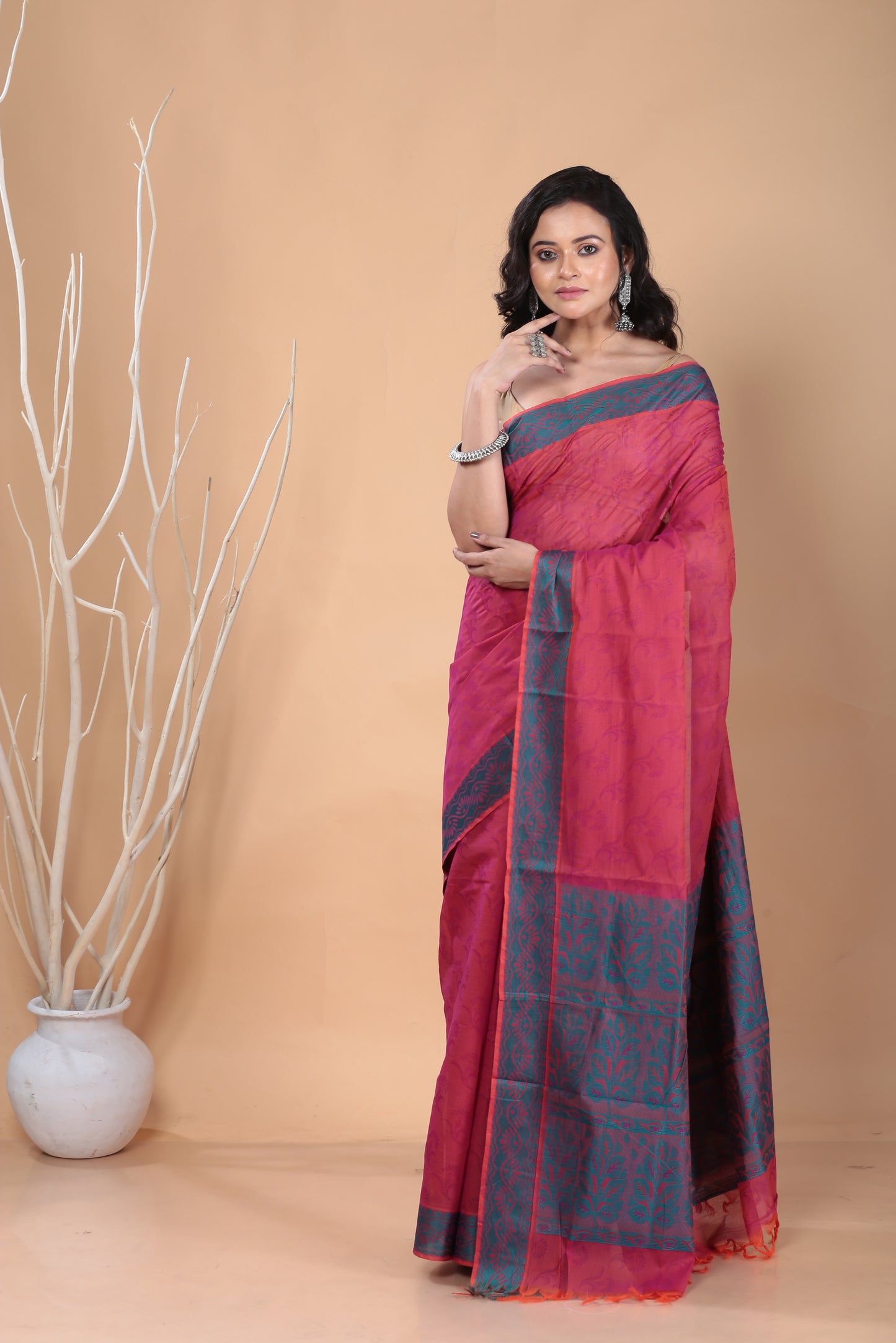 Lively Virid Cotton Saree