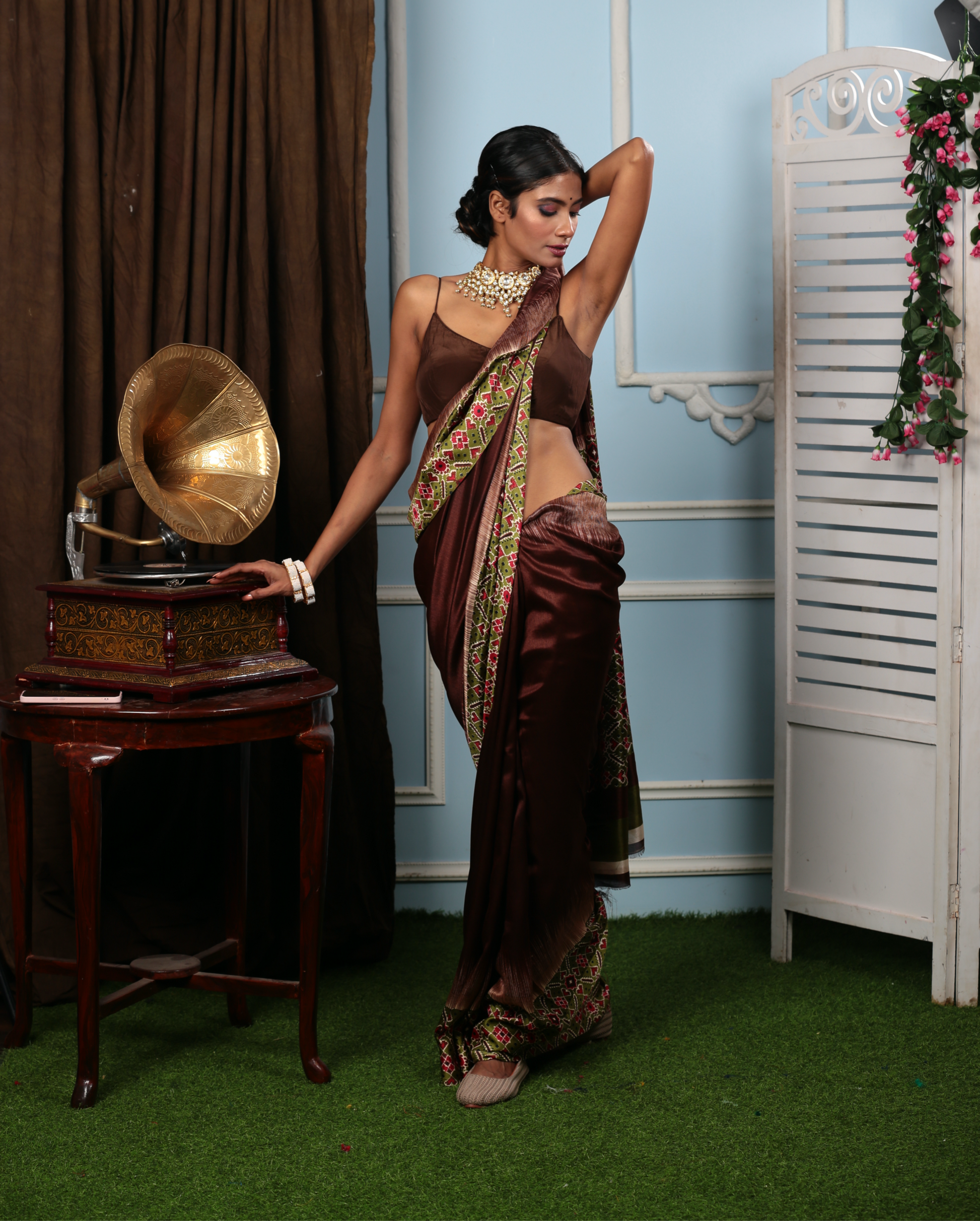 Brown blend silk saree with intricate embroidery, perfect for festive occasions | Urbane Essence