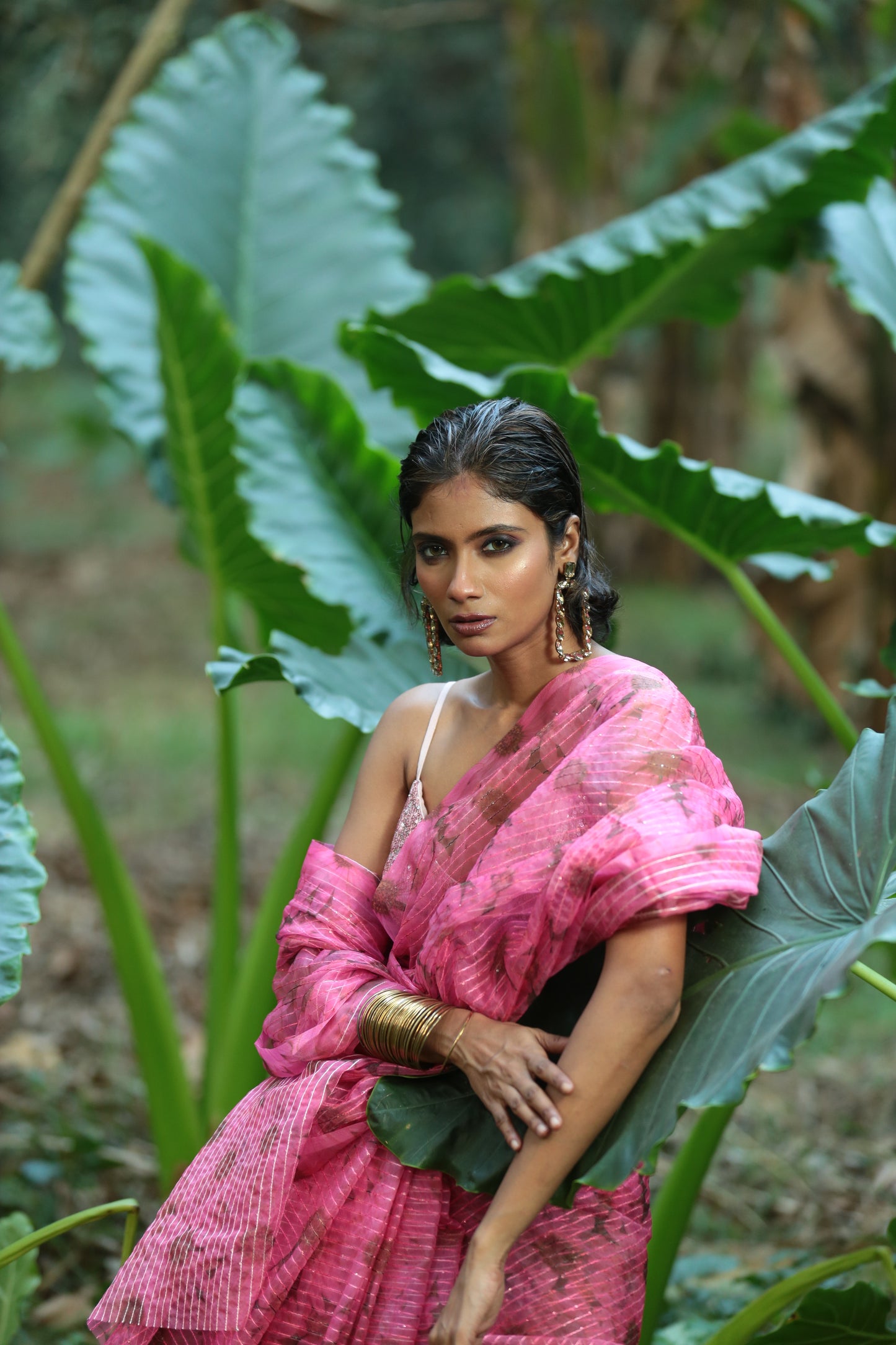Moh Moh Ke Dhage - Organza Saree