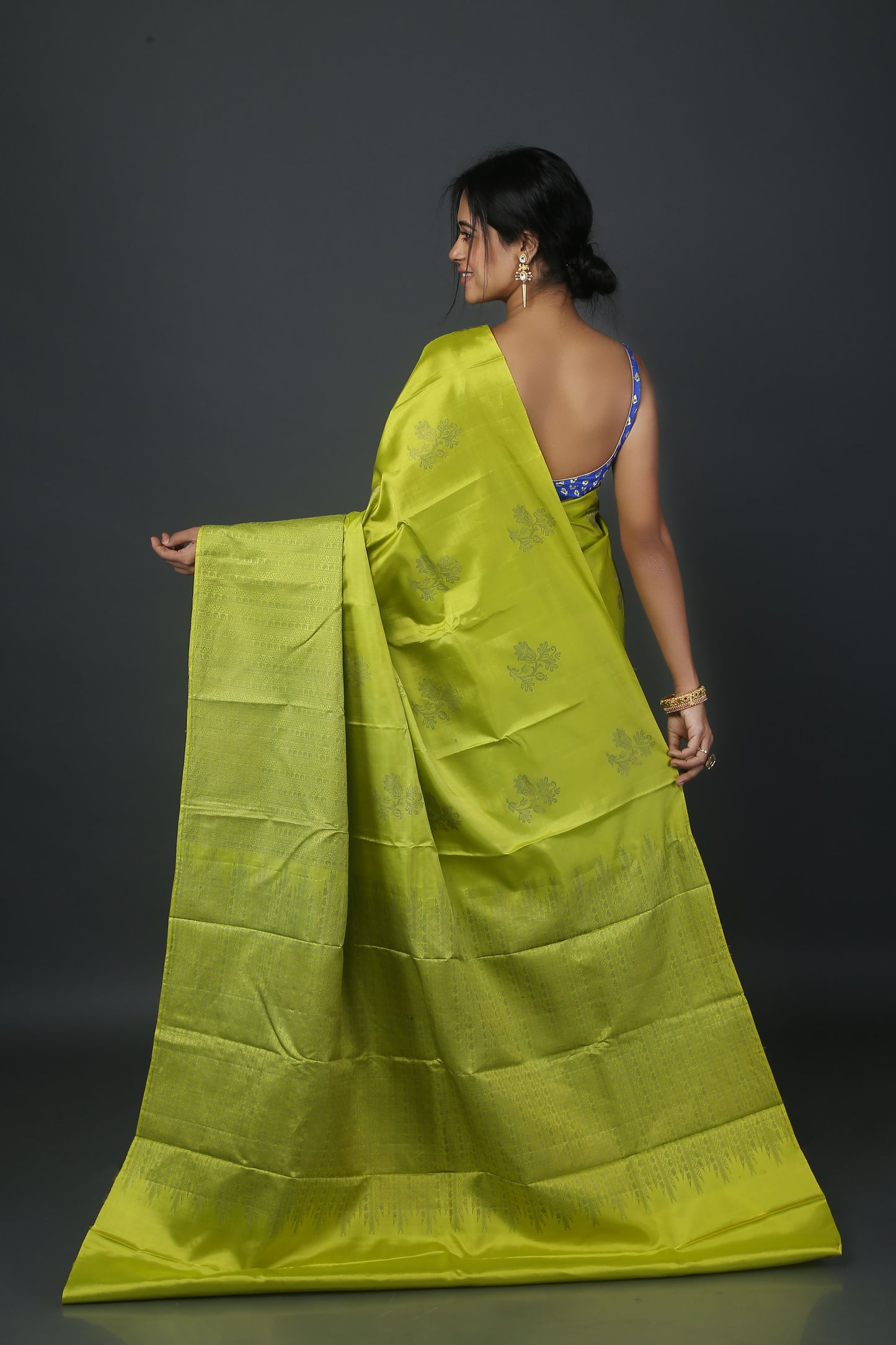 Neon Nymph Kanjeevaram Saree