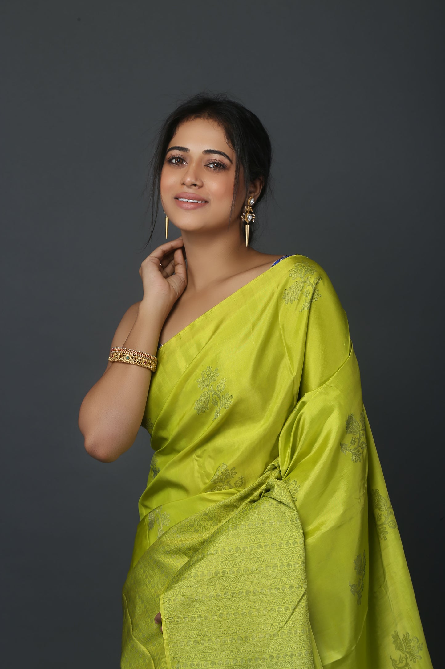 Neon Nymph Kanjeevaram Saree