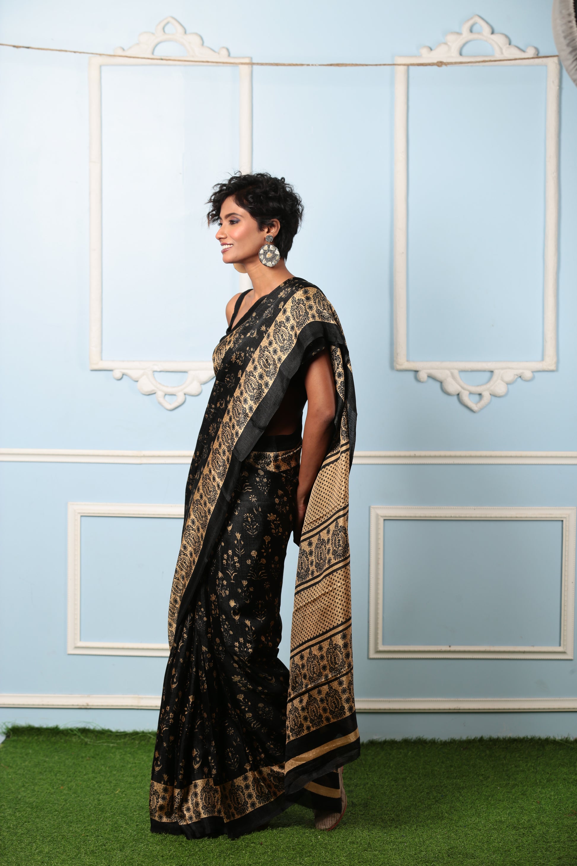 Black and beige Temple Fabric blend saree with prominent patterns, perfect for work. | Urbane Essence