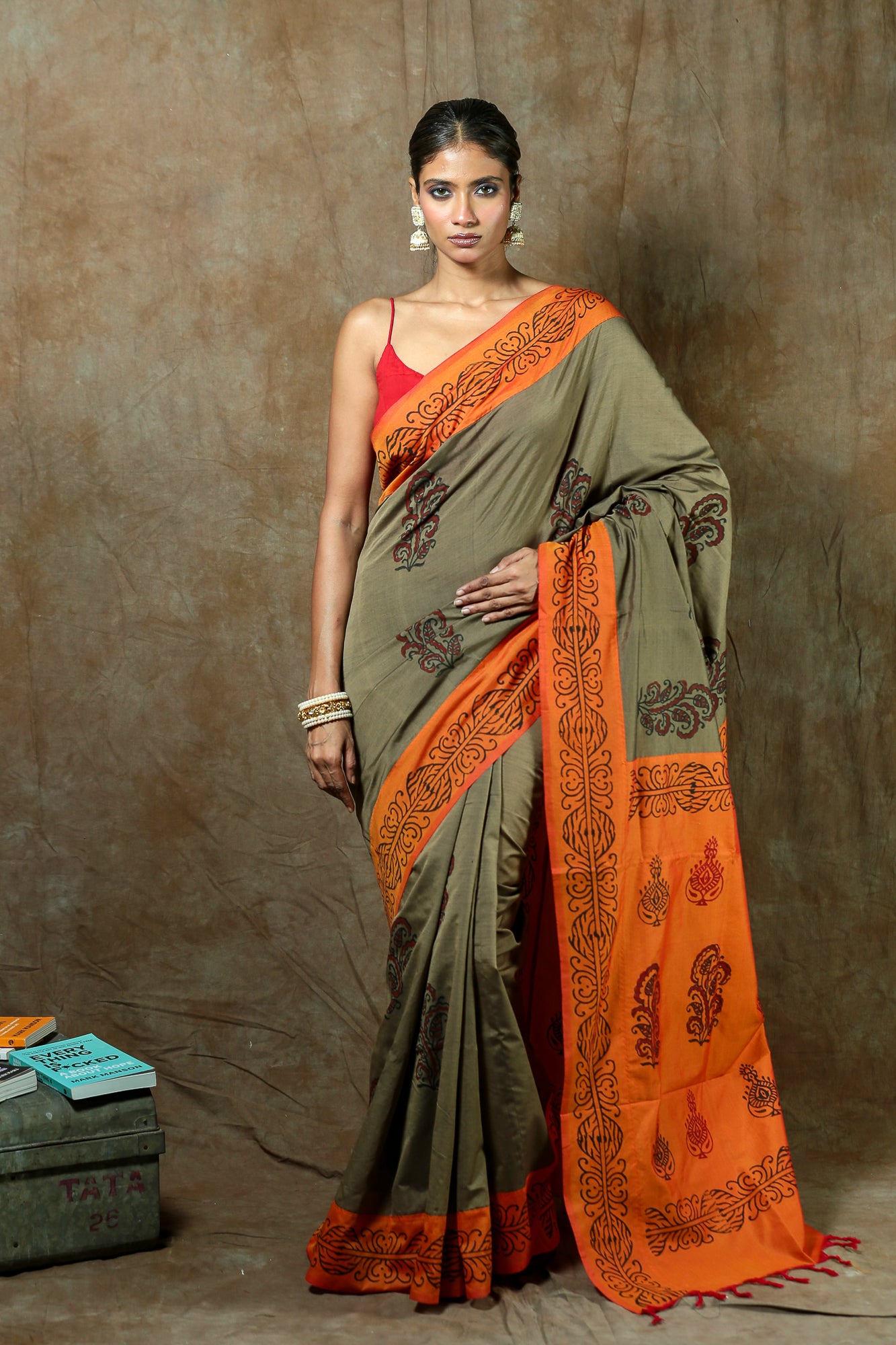 Piya Tu Ab to Aaja - Cotton Saree