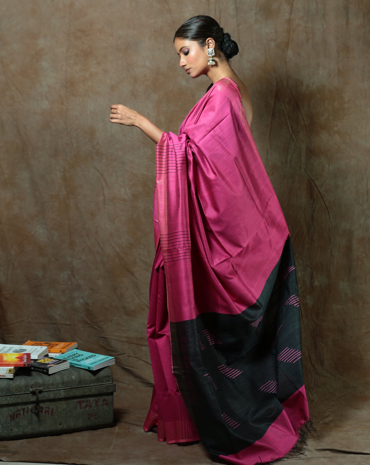 Pyaar Hume Kis Mod Pe - Tussar Saree