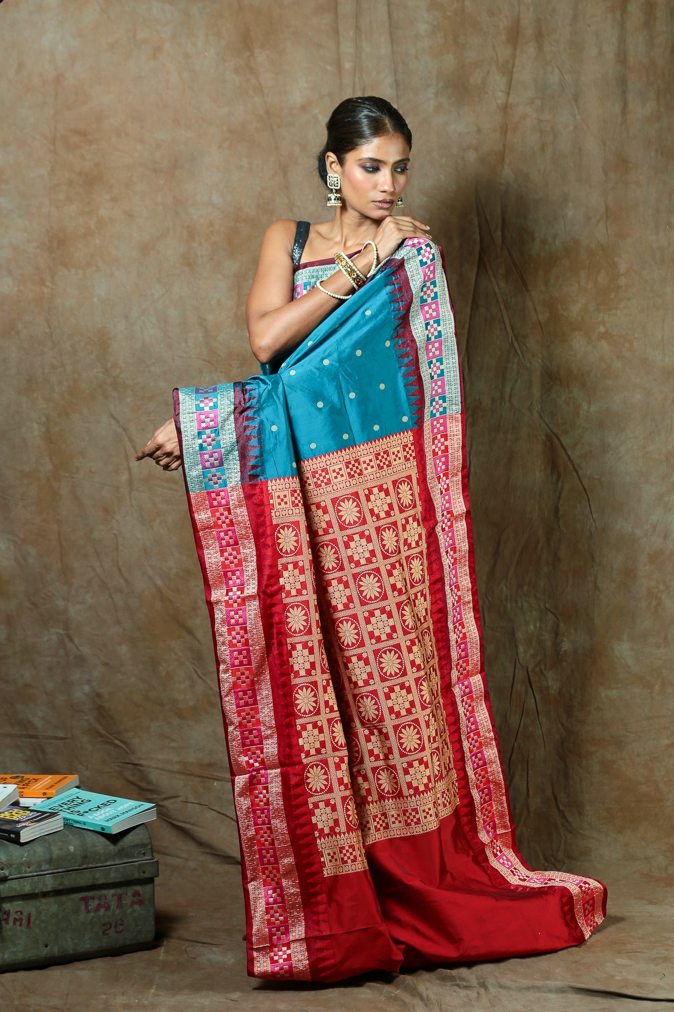 Samne Ye Kaun Aaya - Sambalpuri Saree