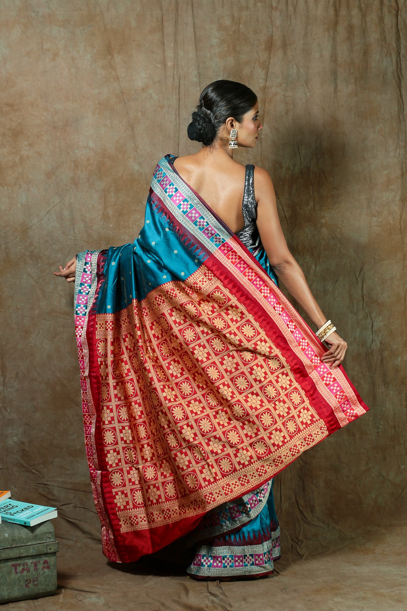 Samne Ye Kaun Aaya - Sambalpuri Saree