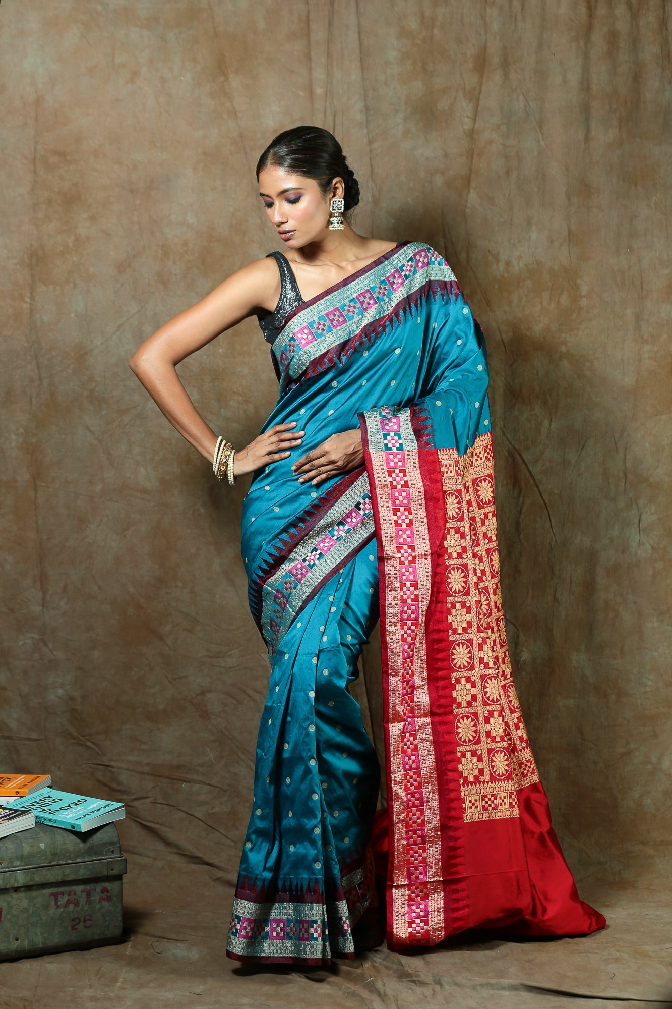 Samne Ye Kaun Aaya - Sambalpuri Saree