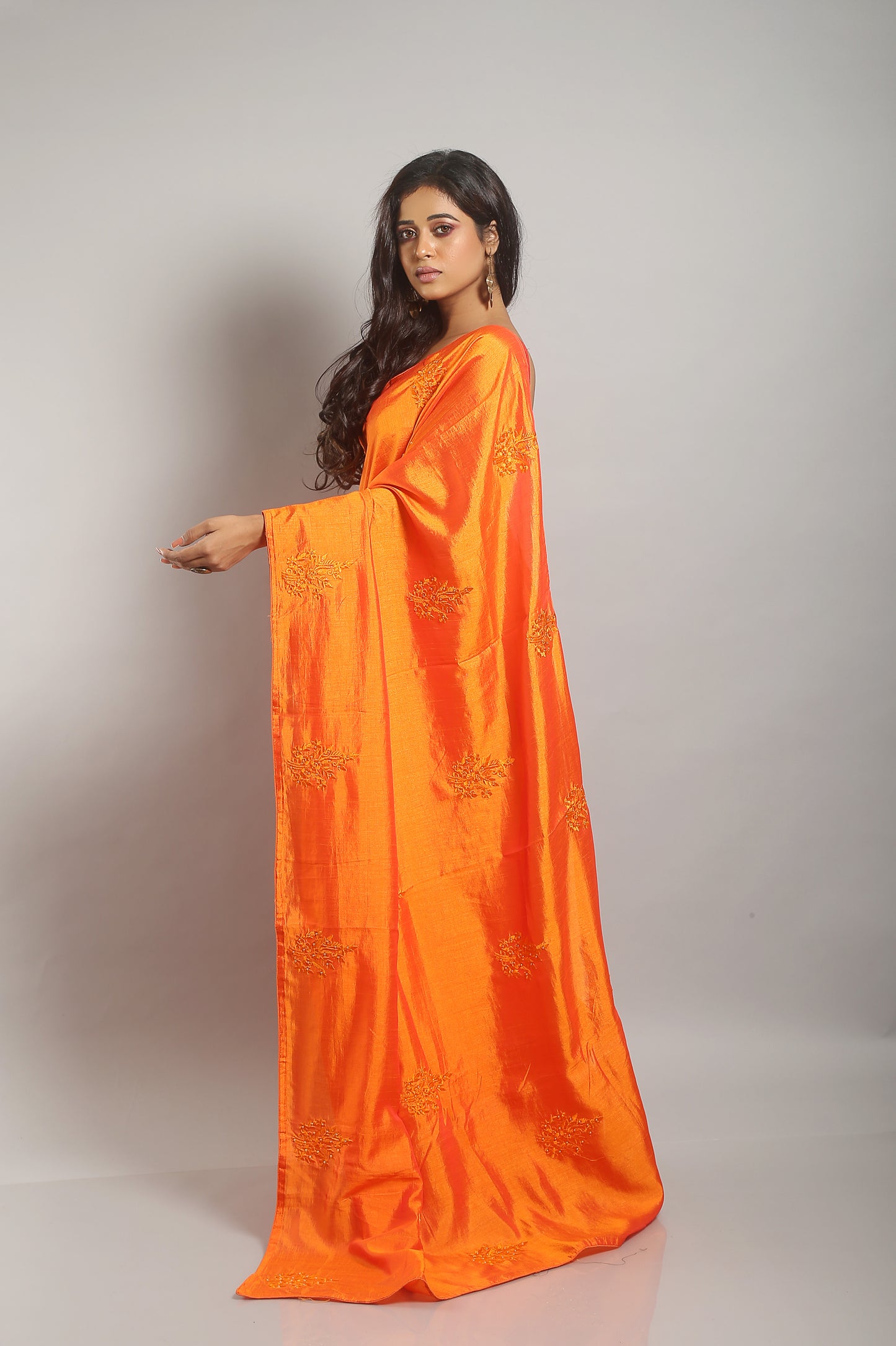 Sensuous Apricot Dupian Silk Saree